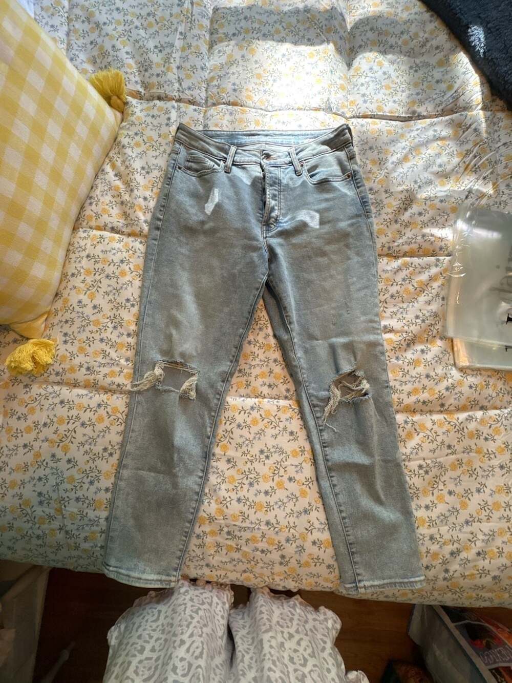Old Navy O.G. Straight High-Rise Button-Fly Distressed Jeans Size 10